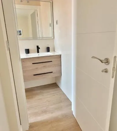 Lägenhet Sanniko Atico Con Terraza