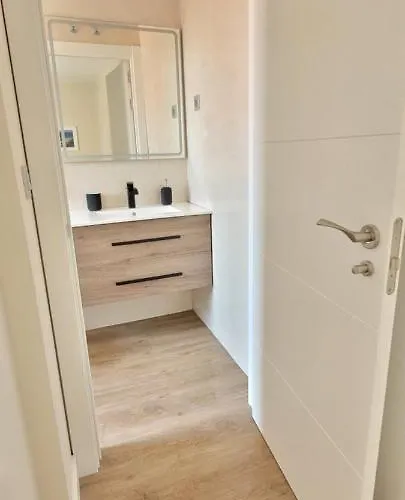 Apartment Sanniko Atico Con Terraza